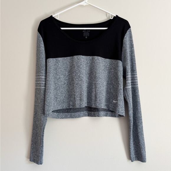 Nike Womens Dri Fit Epic Crop Top Long Sleeve Seamless Athletic Active Workout - Picture 1 of 6
